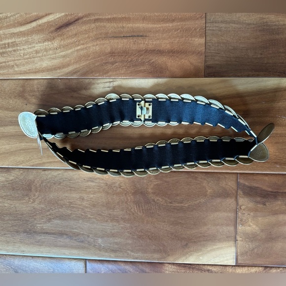 Vintage Gold Colored Stretch Elastic Metal Belt Small/Medium - Picture 2 of 4